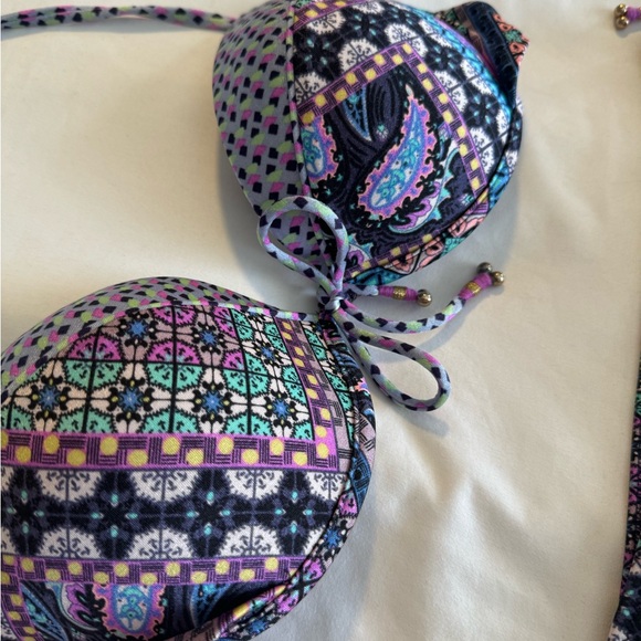 Paisley patterned bikini - Picture 2 of 6